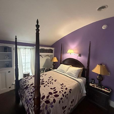 The Gridley Inn B&B Уотерлу Экстерьер фото