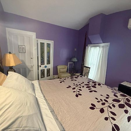 The Gridley Inn B&B Уотерлу Экстерьер фото