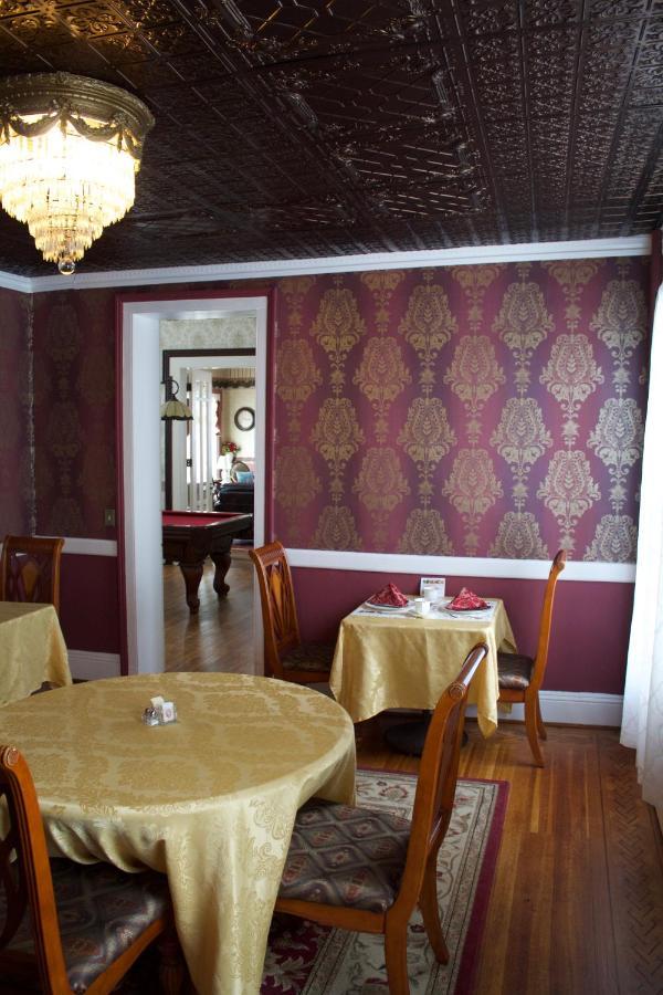 The Gridley Inn B&B Уотерлу Экстерьер фото