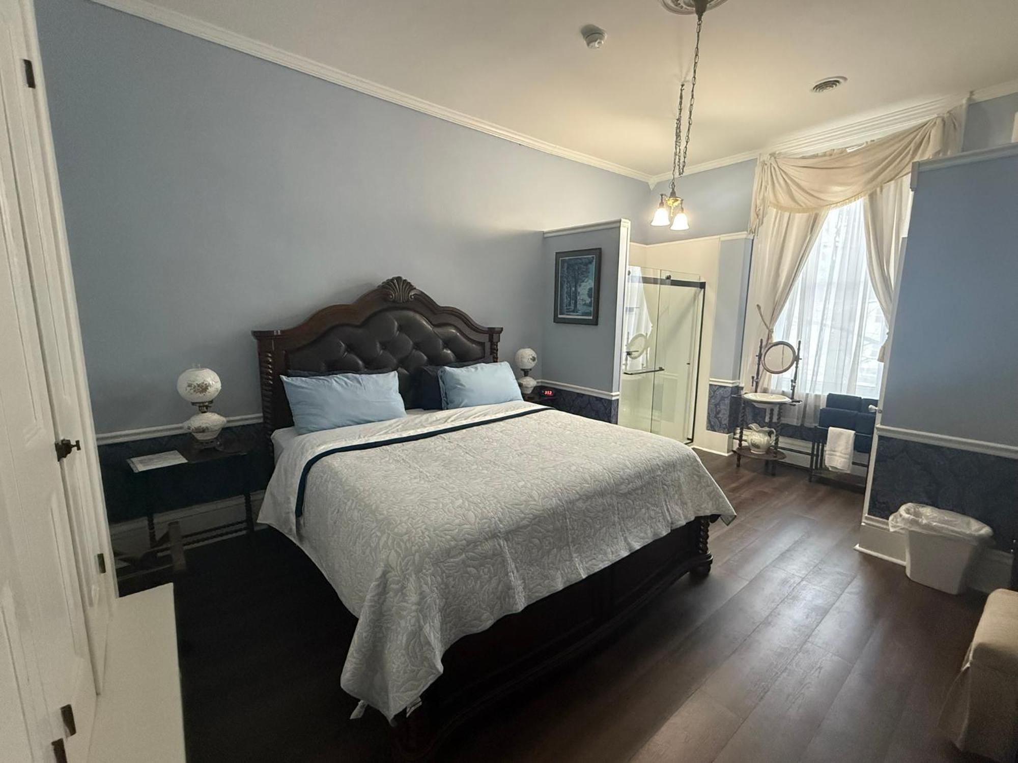 The Gridley Inn B&B Уотерлу Экстерьер фото